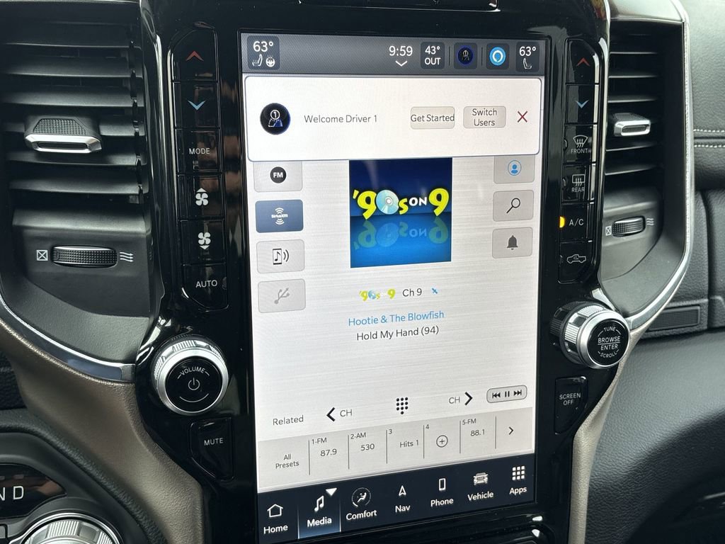 Used 2024 RAM 2500 Laramie w/ Protection Group image 16