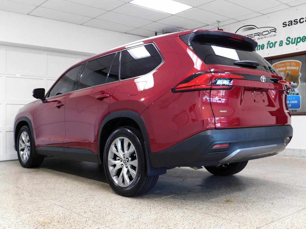 Used 2024 Toyota Grand Highlander Limited image 6