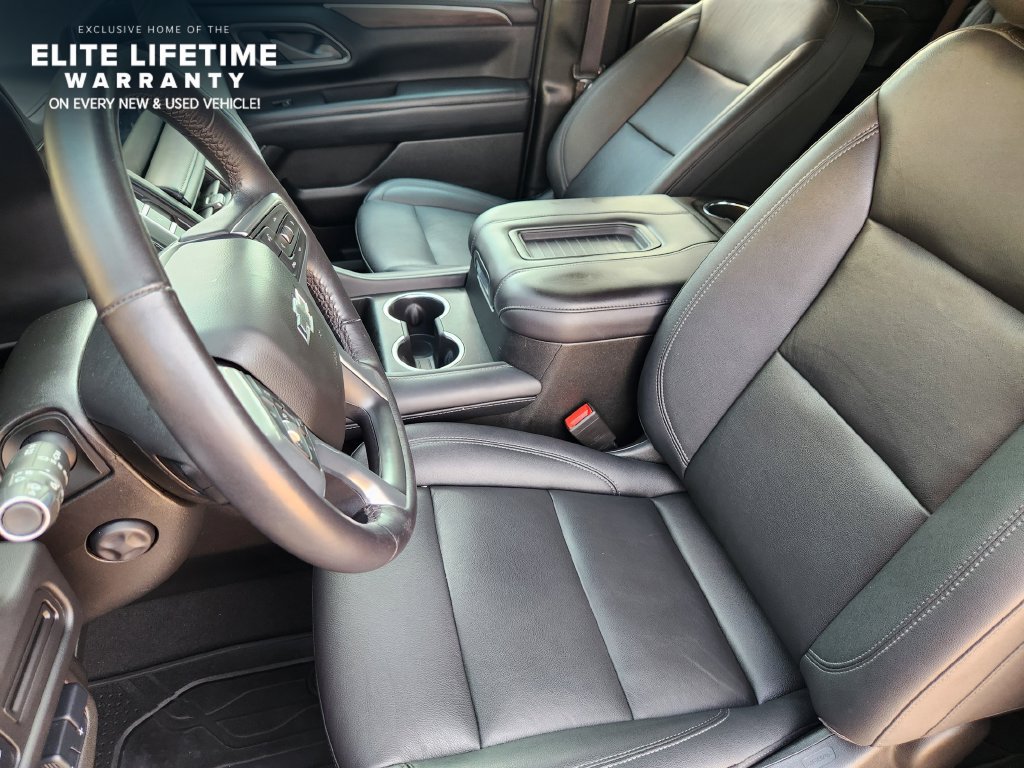 Used 2022 Chevrolet Tahoe Z71 w/ Z71 Off-Road Package AWD/4WD image 10