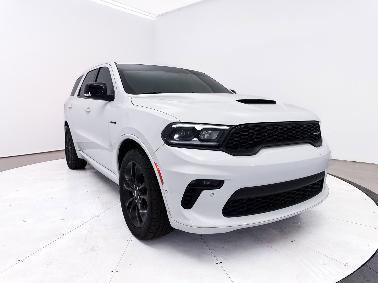 Used 2022 Dodge Durango R/T w/ Blacktop Package AWD/4WD image 15
