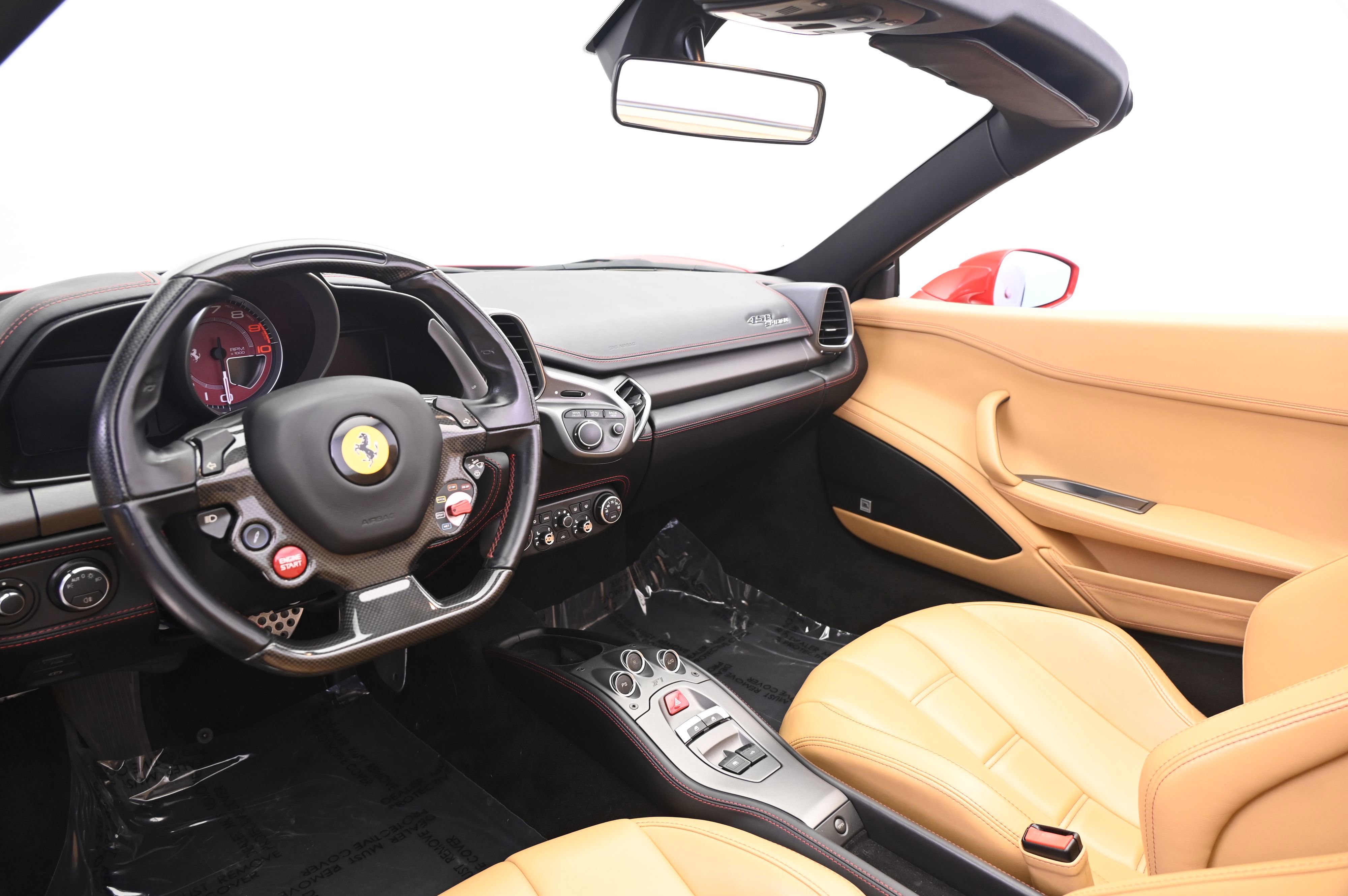 Used 2013 Ferrari 458 Spider image 4