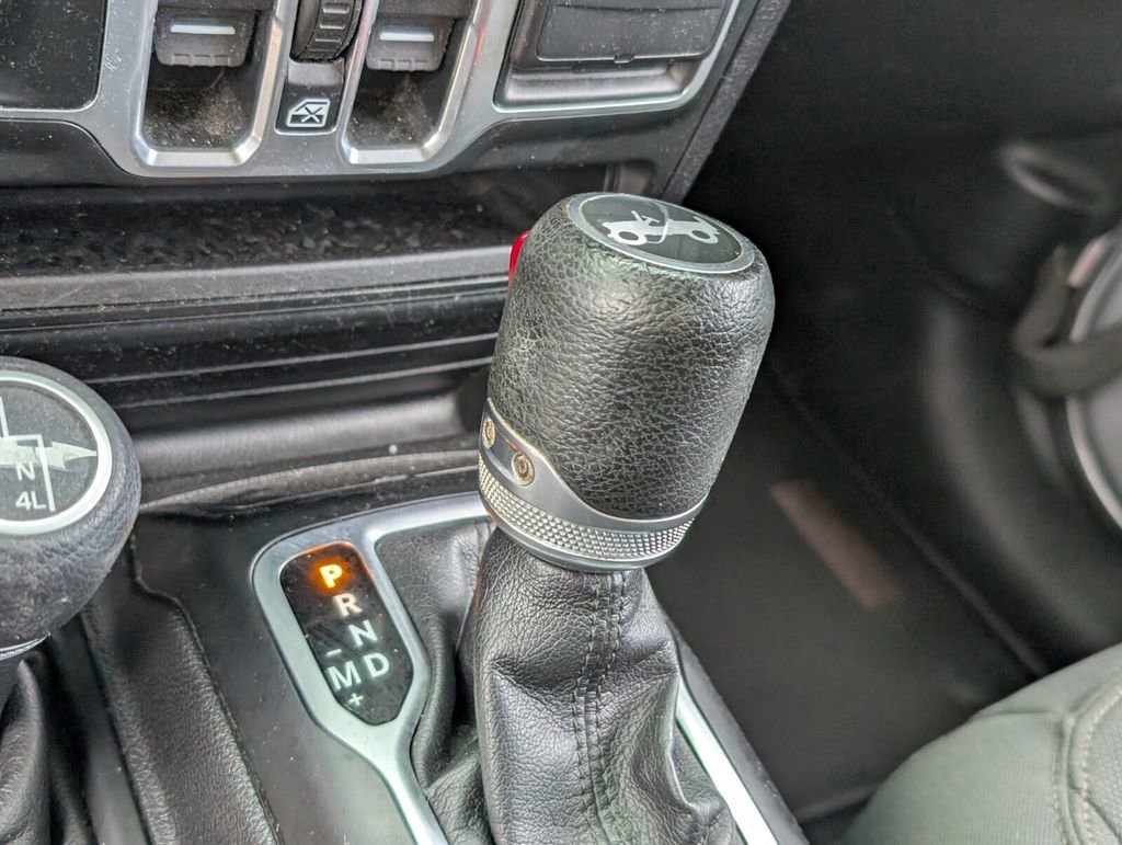 Certified 2018 Jeep Wrangler Unlimited Sport S image 24
