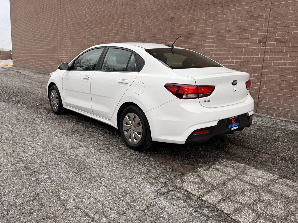 Used 2018 Kia Rio S image 4
