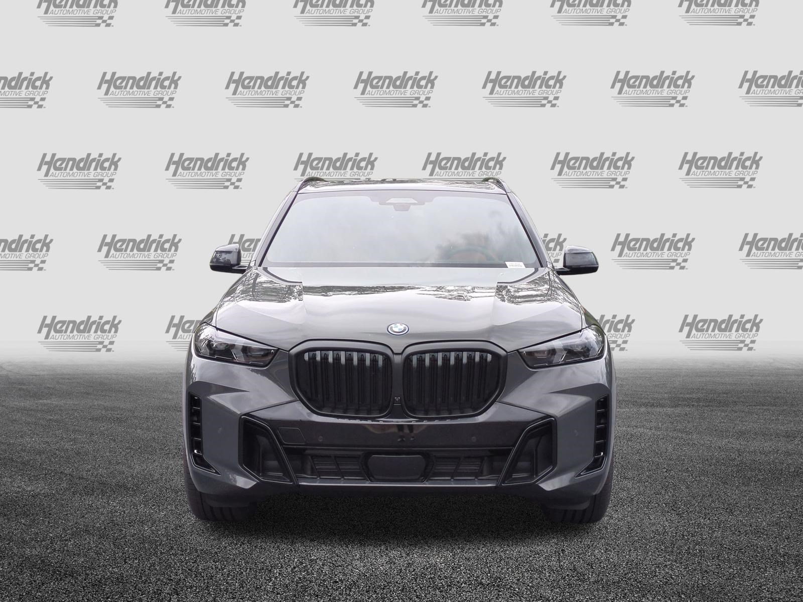 New 2026 BMW X5 xDrive50e w/ Executive Package AWD/4WD image 3