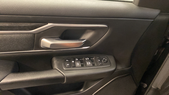 Used 2019 RAM 1500 Big Horn AWD/4WD image 25