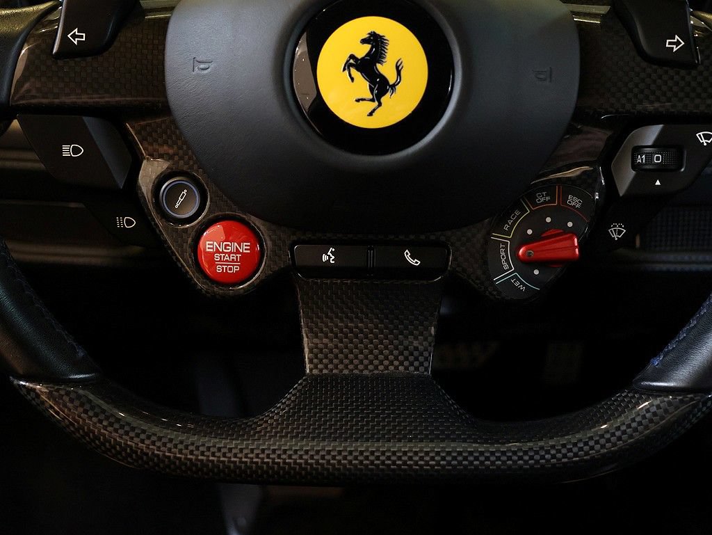 Certified 2020 Ferrari F8 Tributo RWD image 98