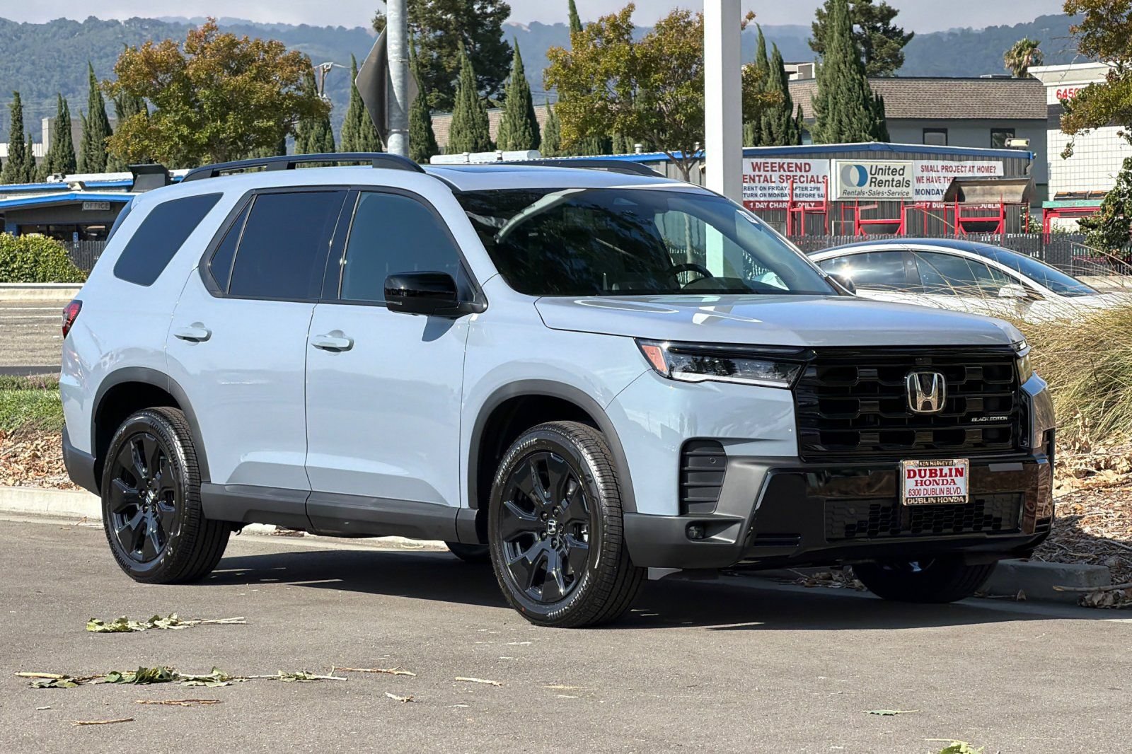 New 2026 Honda Pilot Black Edition video 2