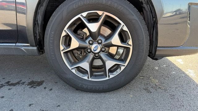 Used 2018 Subaru Crosstrek 2.0i Premium AWD/4WD image 12