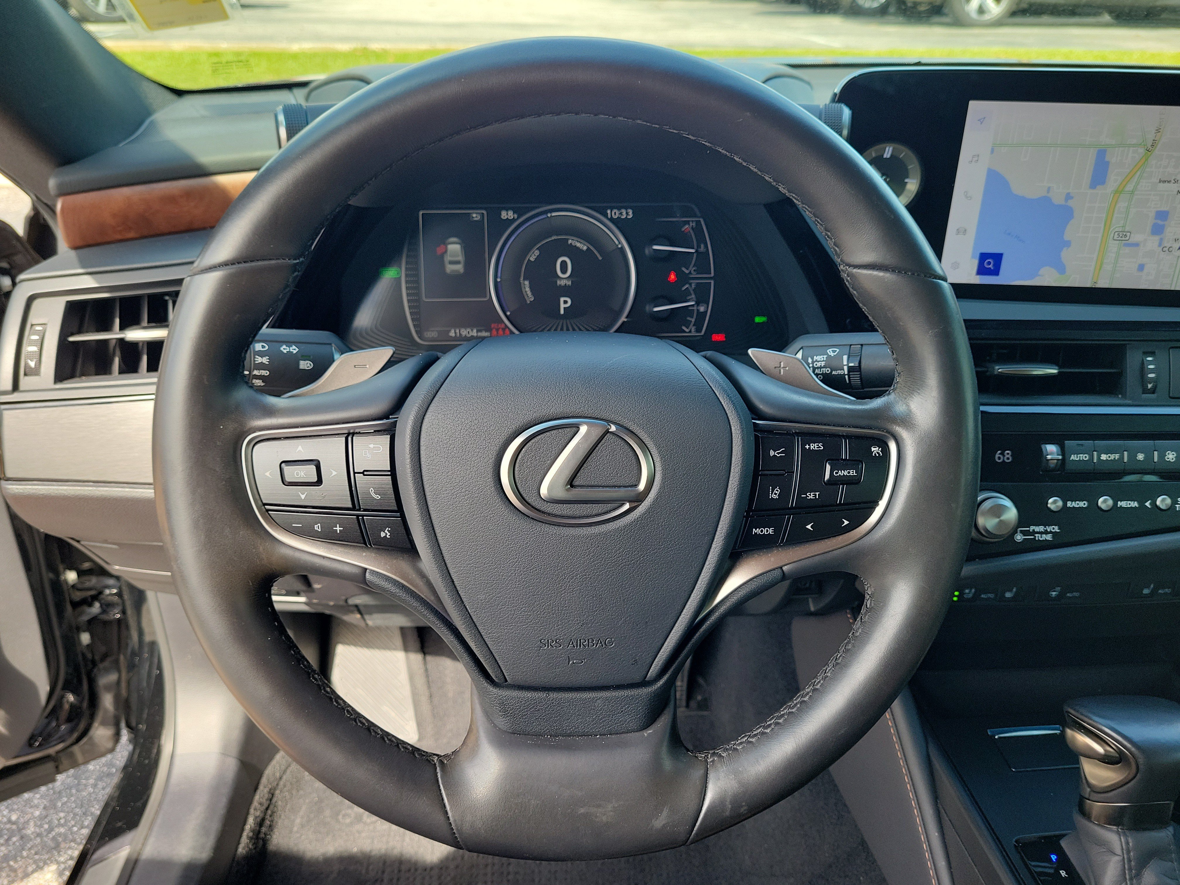 Used 2024 Lexus ES 300h w/ Premium Package FWD image 18