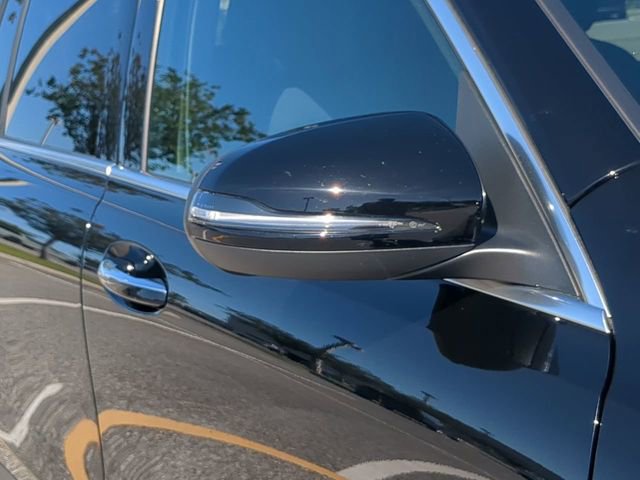 Used 2023 Mercedes-Benz GLB 250 image 12