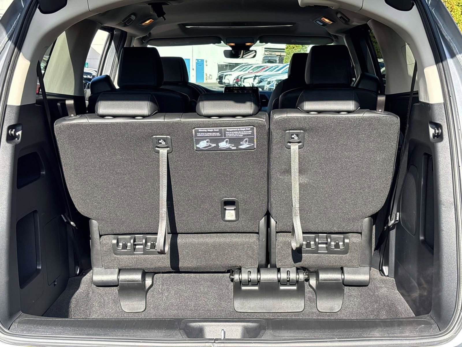 Certified 2026 Honda Odyssey EX-L image 17