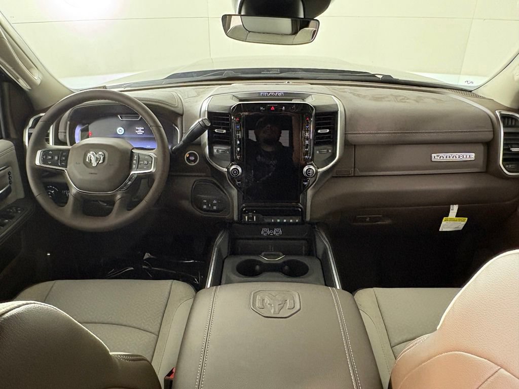 New 2026 RAM 2500 Laramie AWD/4WD image 41