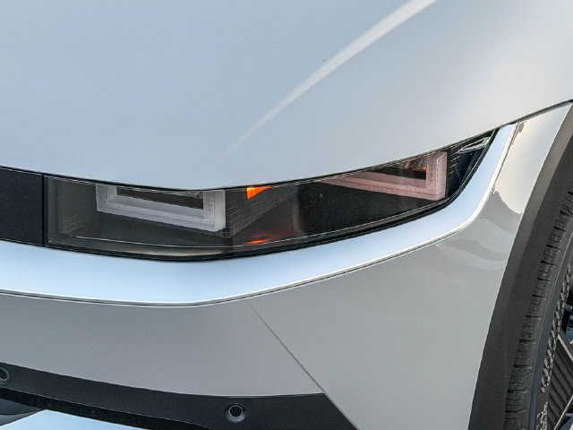 New 2027 Hyundai Ioniq 5 SEL RWD image 8