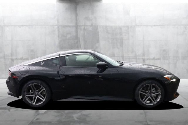 Certified 2025 Nissan Z Sport w/ Floor Mat Package RWD image 5