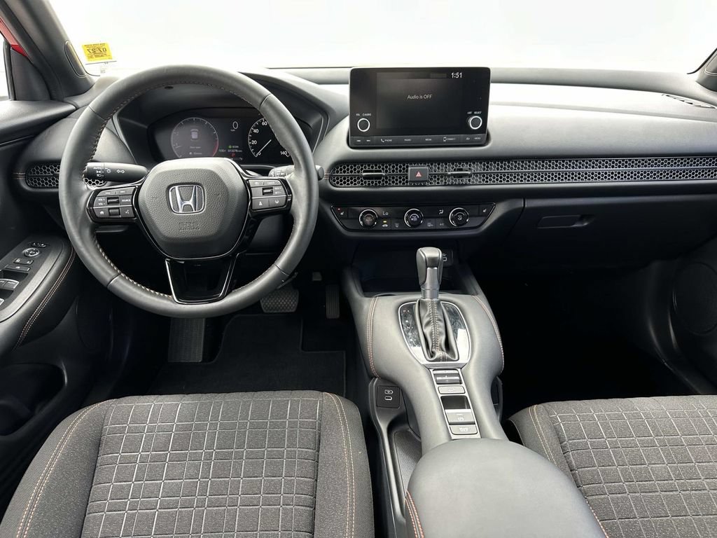 Used 2024 Honda HR-V Sport image 10