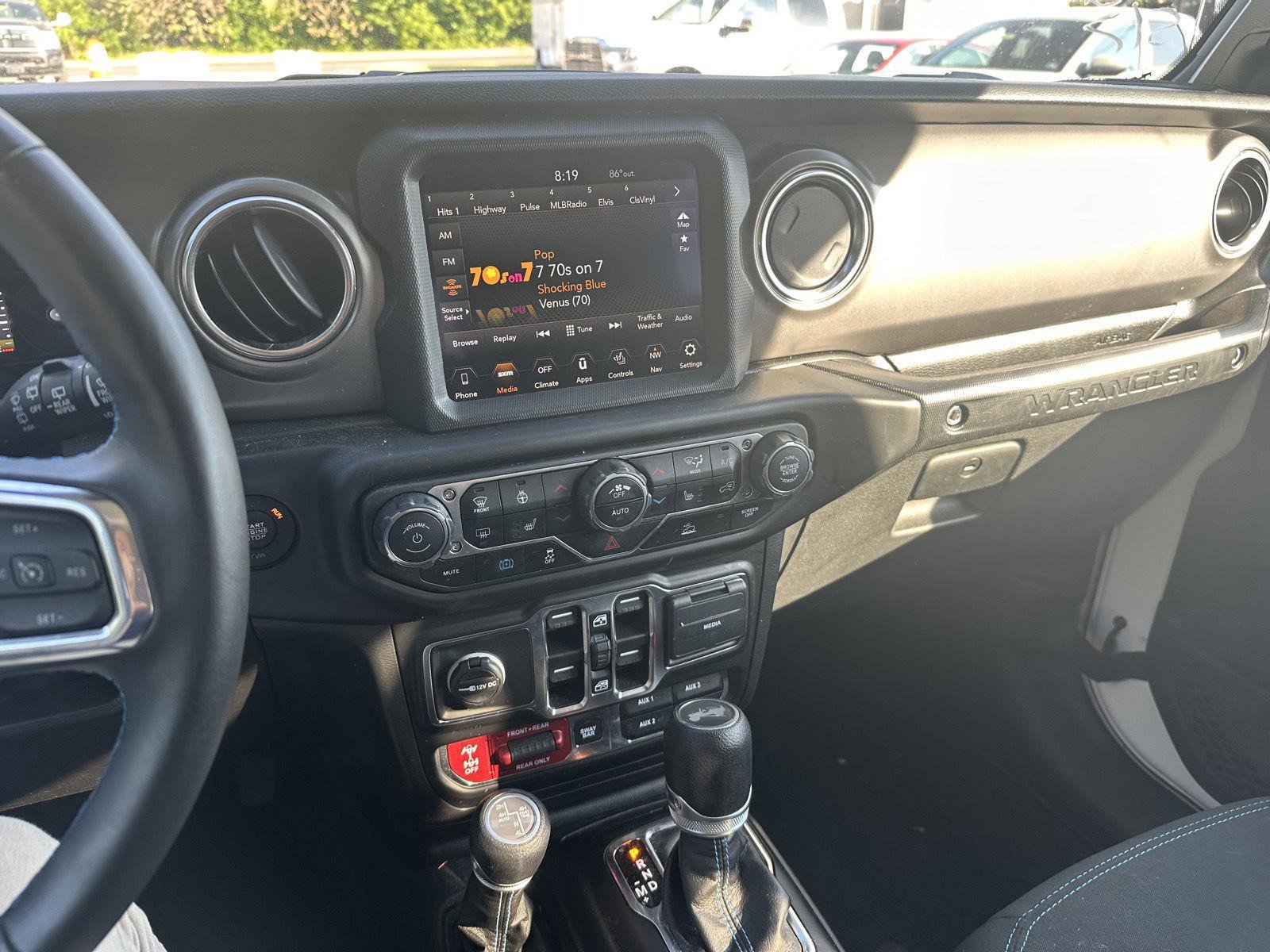 Used 2023 Jeep Wrangler Unlimited Rubicon 4xe w/ Cold Weather Group AWD/4WD image 12