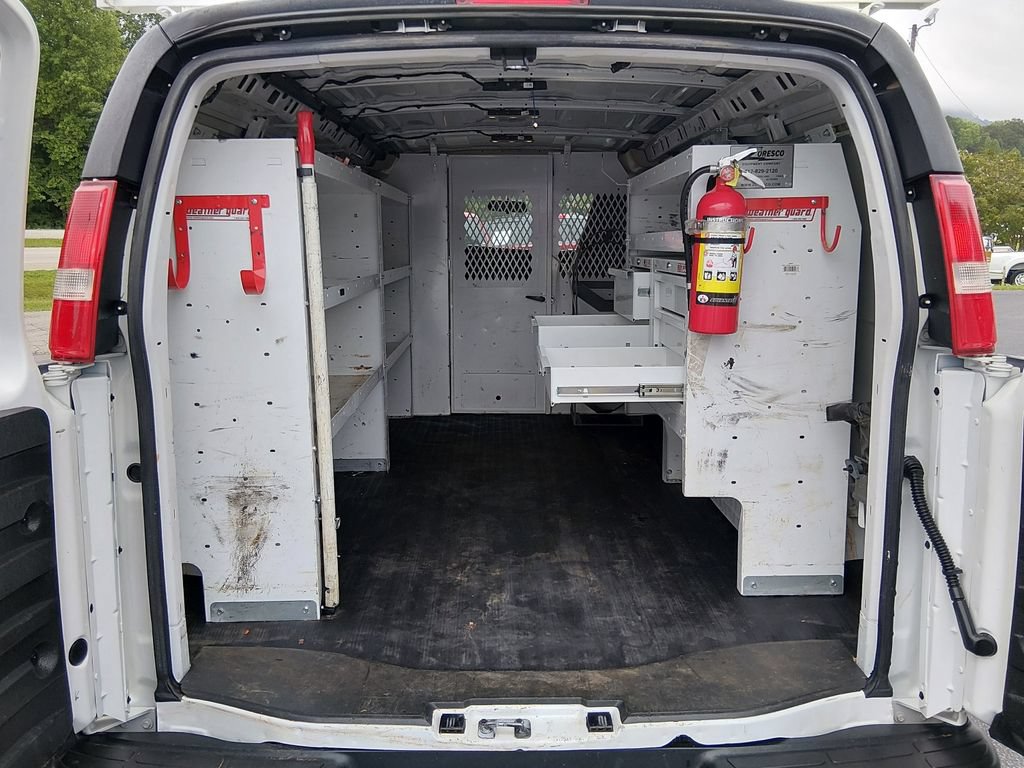 Used 2022 Chevrolet Express 2500 w/ Driver Convenience Package RWD image 13