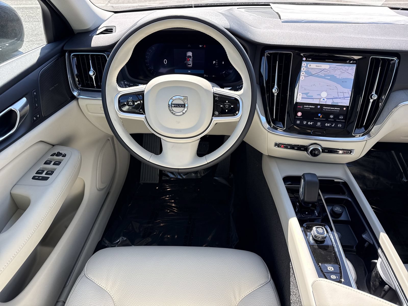 New 2026 Volvo V60 B5 Cross Country Plus w/ Protection Package Premier AWD/4WD image 15