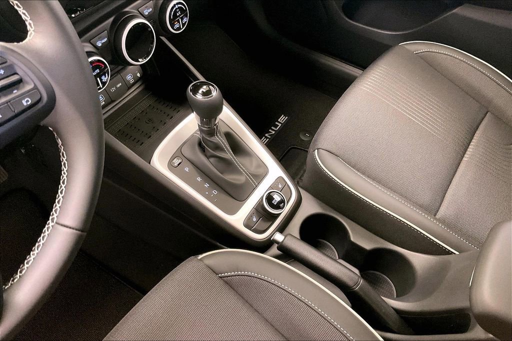 New 2026 Hyundai Venue SEL image 8