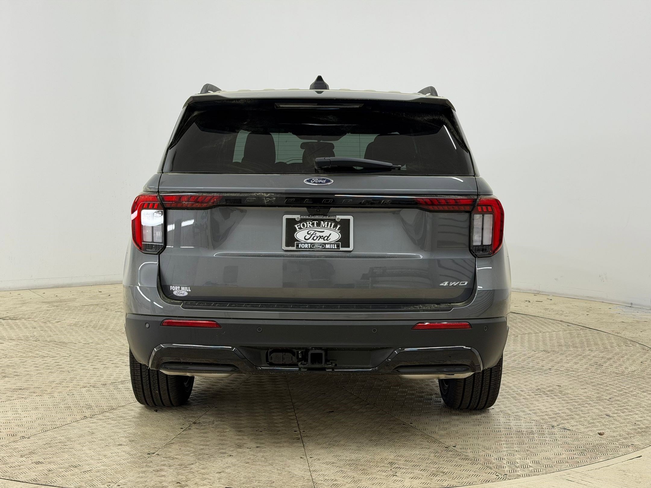 New 2026 Ford Explorer ST-Line w/ ST-Line Street Pack image 10