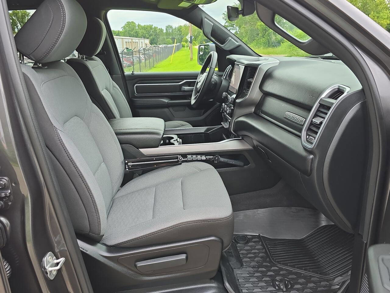 Used 2025 RAM 1500 Big Horn image 24