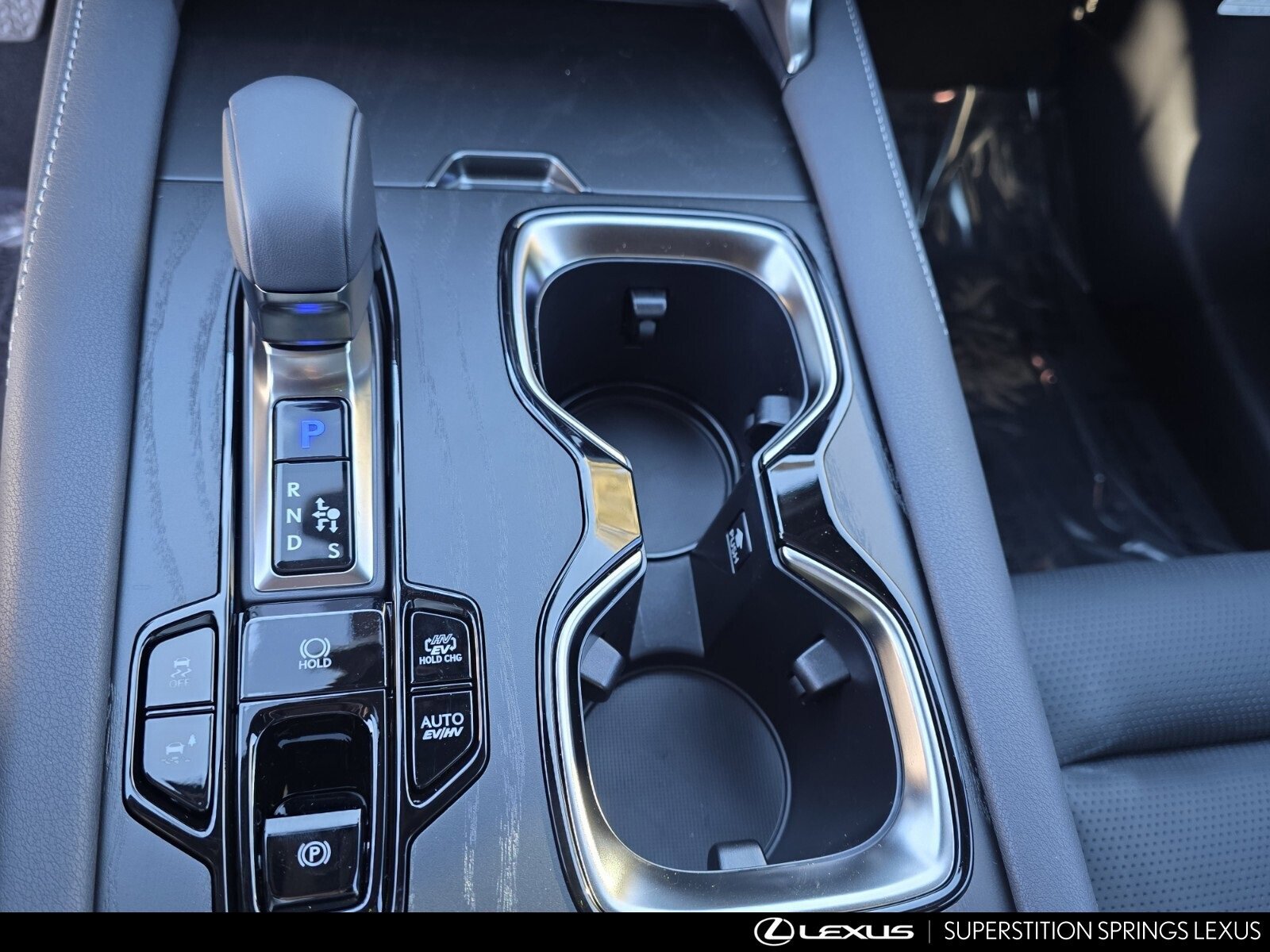 New 2026 Lexus RX 450h AWD image 20