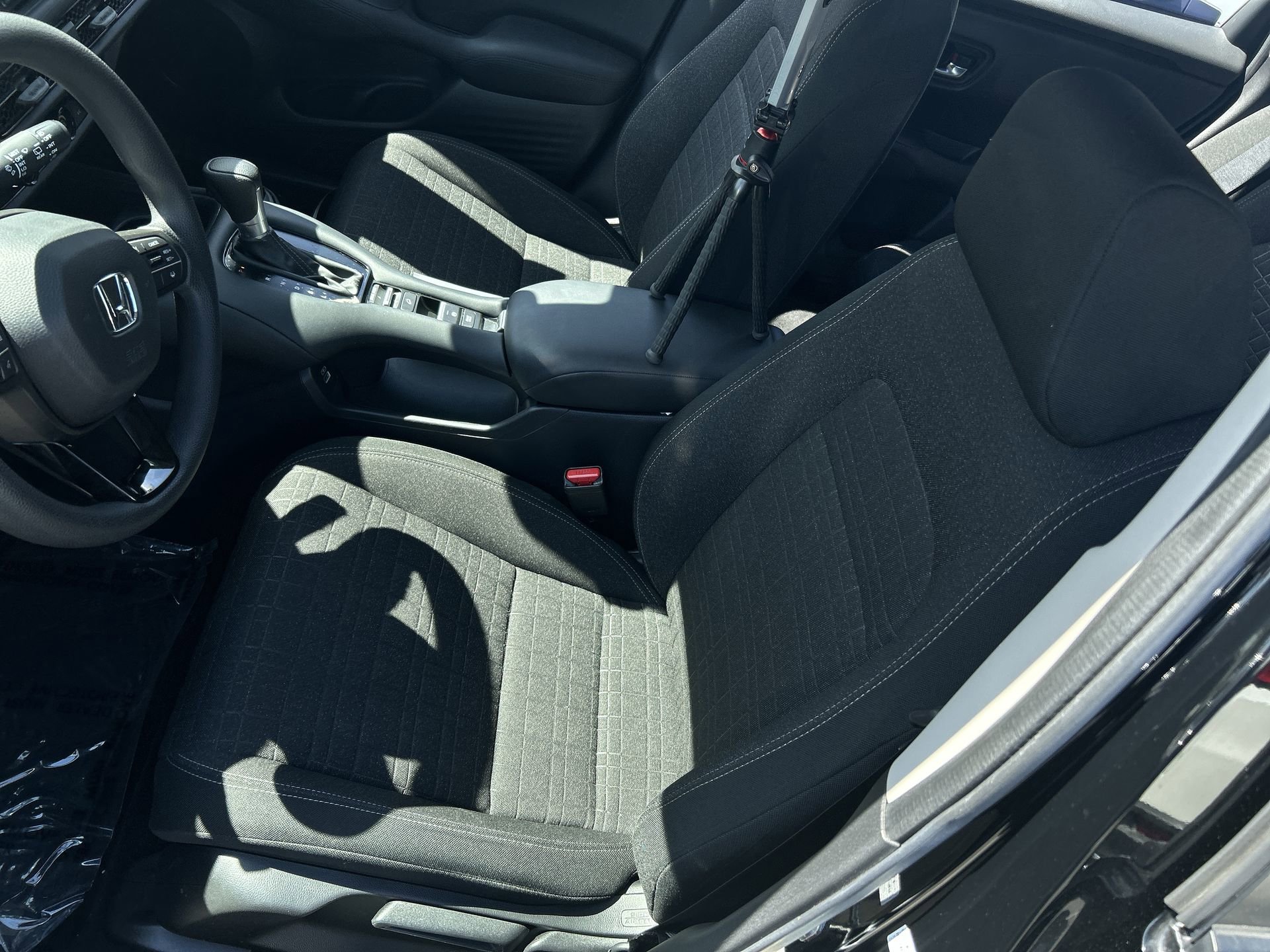 Certified 2023 Honda HR-V LX image 13