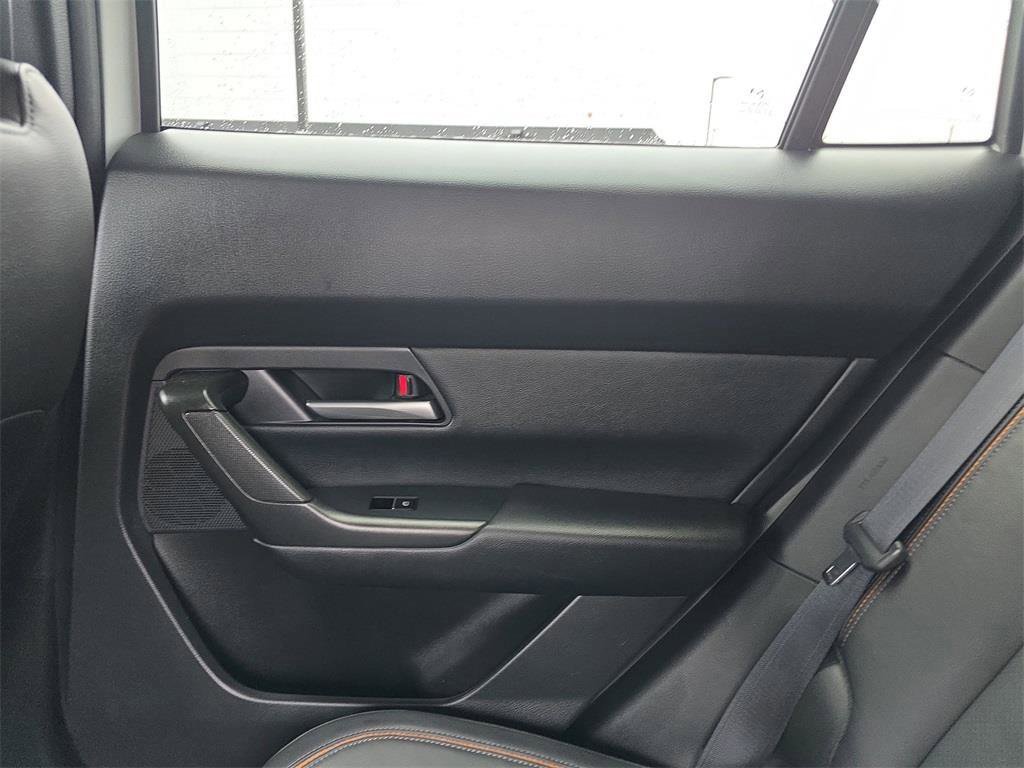 Used 2023 MAZDA CX-50 AWD 2.5 Turbo w/ Cargo Package image 19