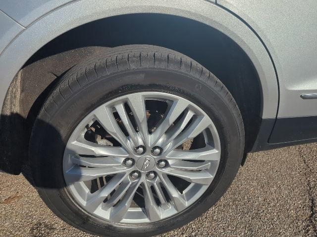 Used 2019 Cadillac XT5 Premium Luxury image 11