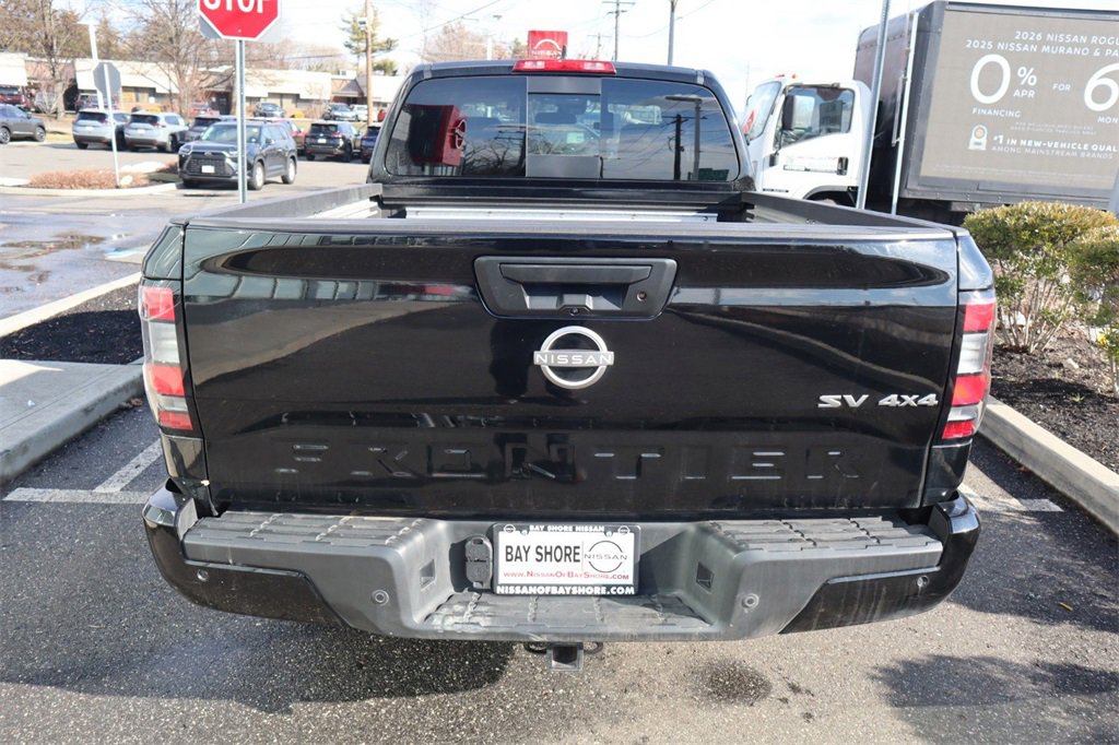 Certified 2024 Nissan Frontier SV w/ SV Convenience Package image 8