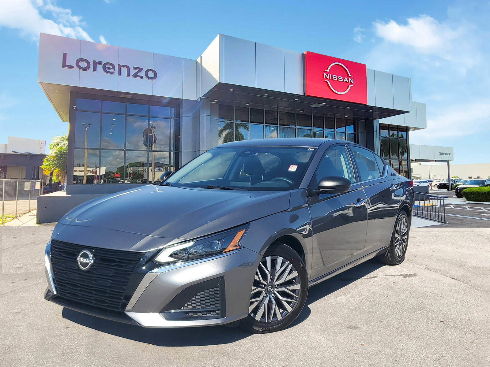 Certified 2025 Nissan Altima 2.5 SV image 1