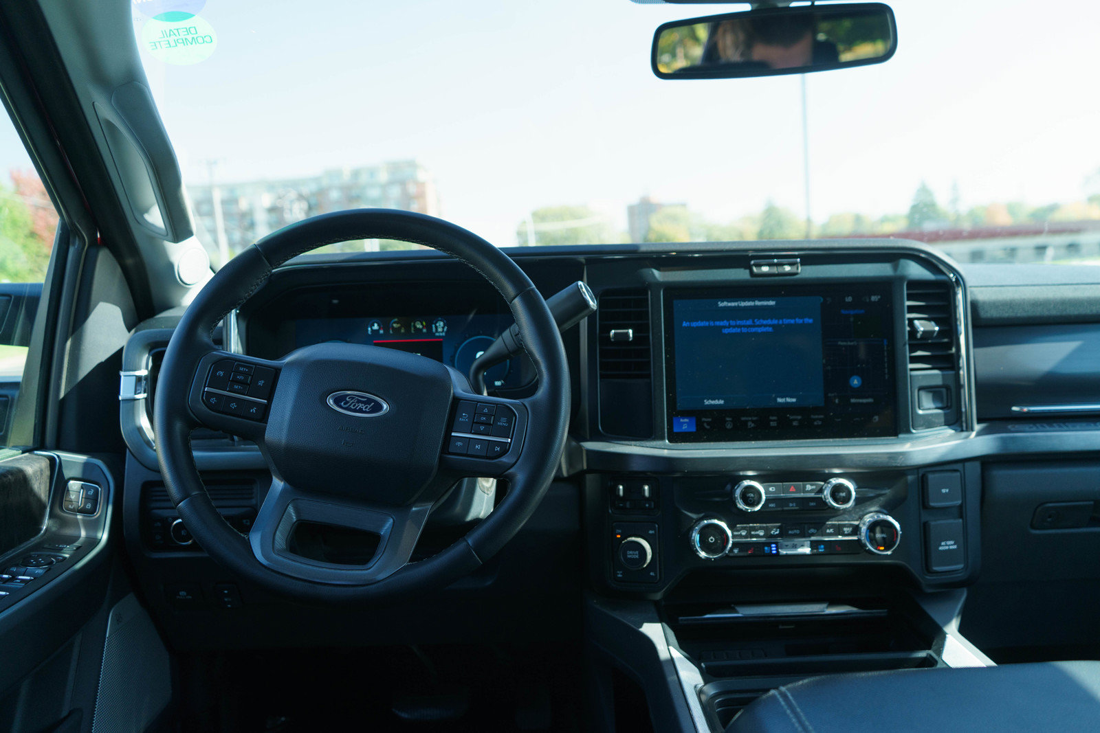 Used 2025 Ford F350 Lariat w/ Black Appearance Package AWD/4WD image 12
