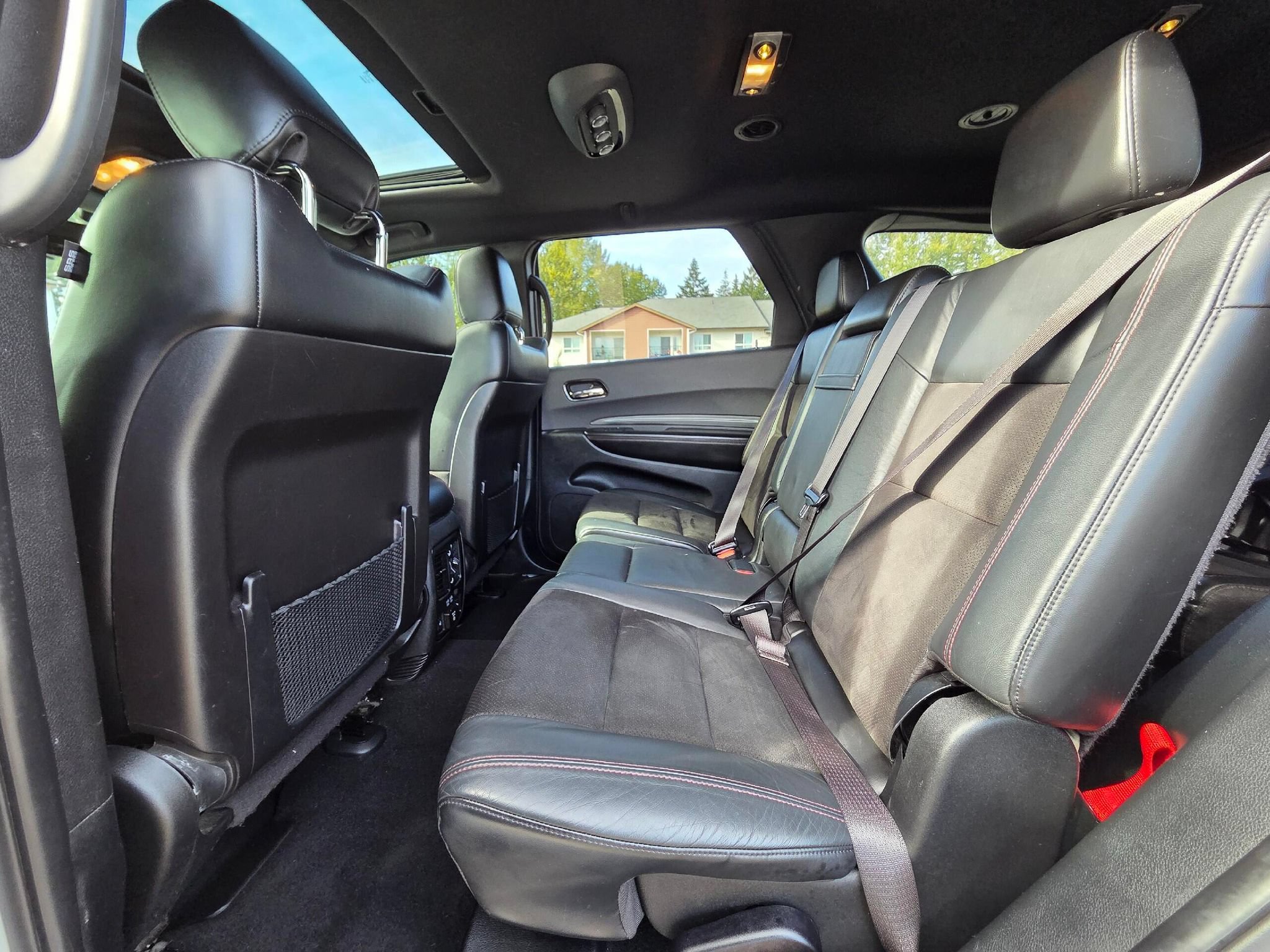 Used 2021 Dodge Durango R/T w/ Blacktop Package AWD/4WD image 29