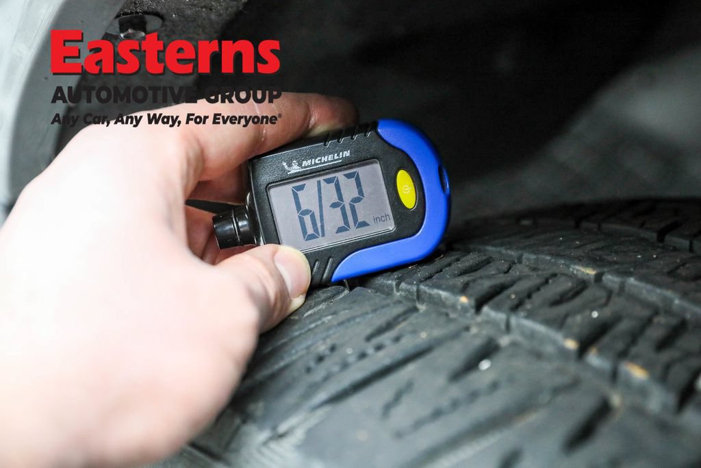 Used 2022 Jeep Wagoneer Series II AWD/4WD image 28