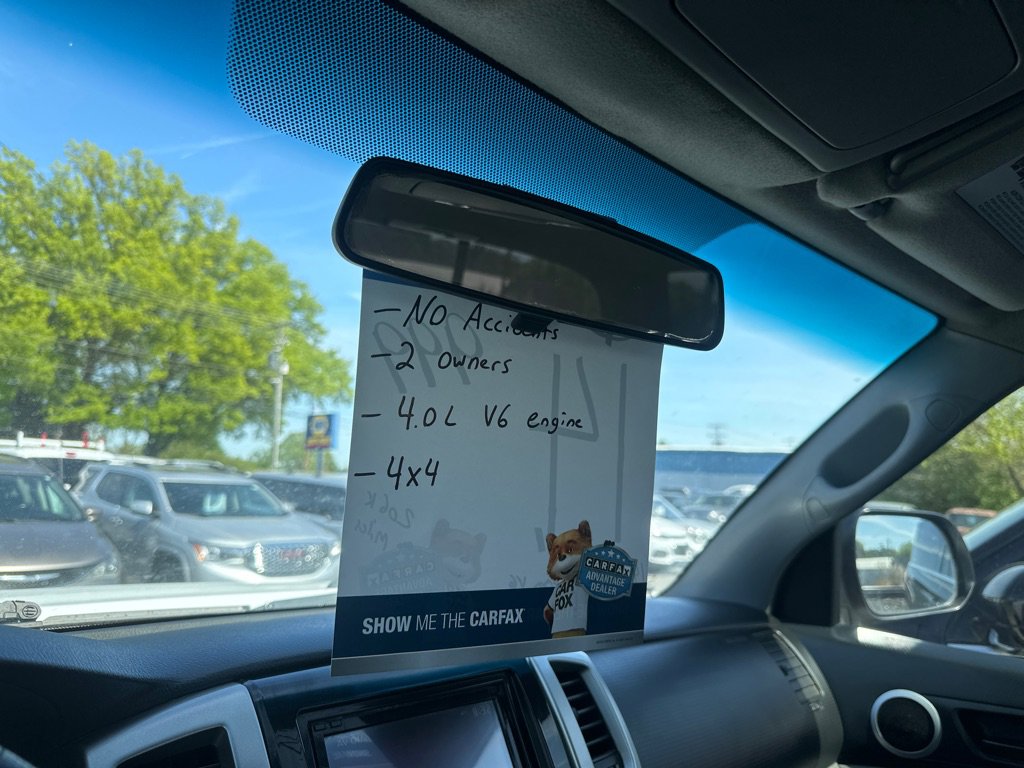 Used 2014 Toyota Tacoma 4x4 Double Cab w/ TRD Off-Road Package image 24