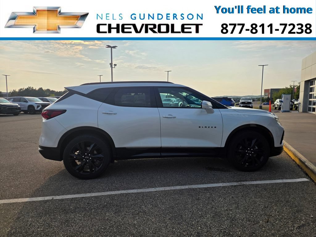 Used 2021 Chevrolet Blazer RS w/ Enhanced Convenience Package AWD/4WD image 3