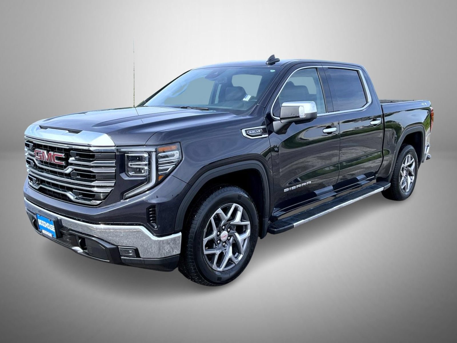 Certified 2022 GMC Sierra 1500 SLT w/ SLT Convenience Package AWD/4WD image 1