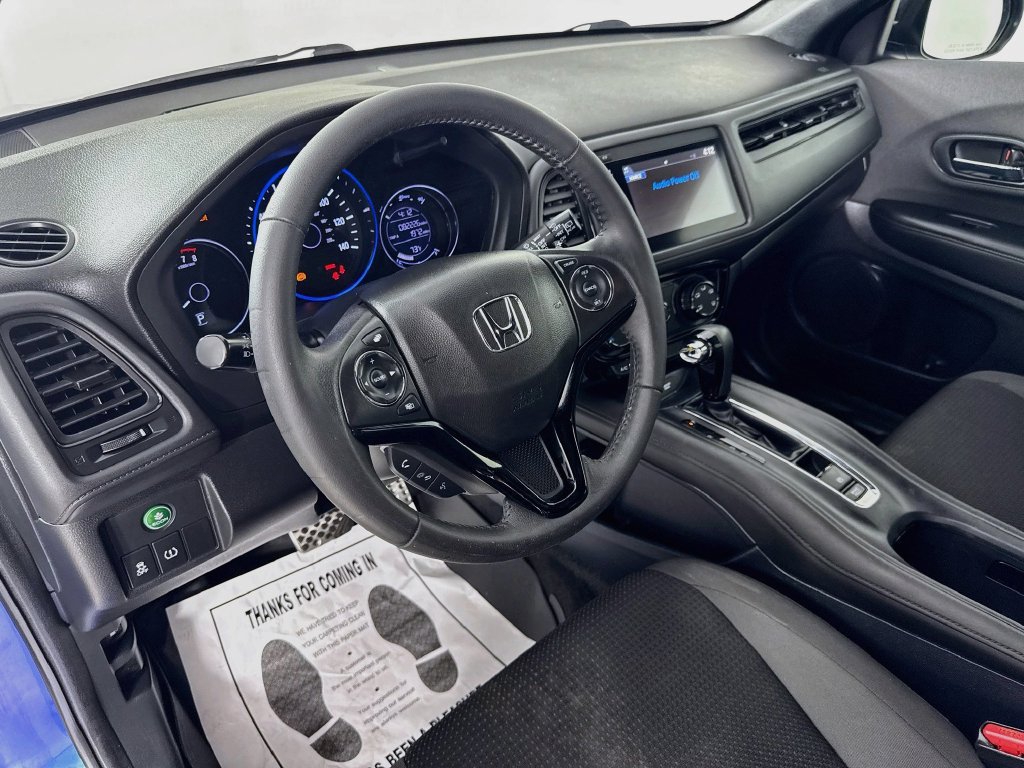 Used 2022 Honda HR-V Sport image 11