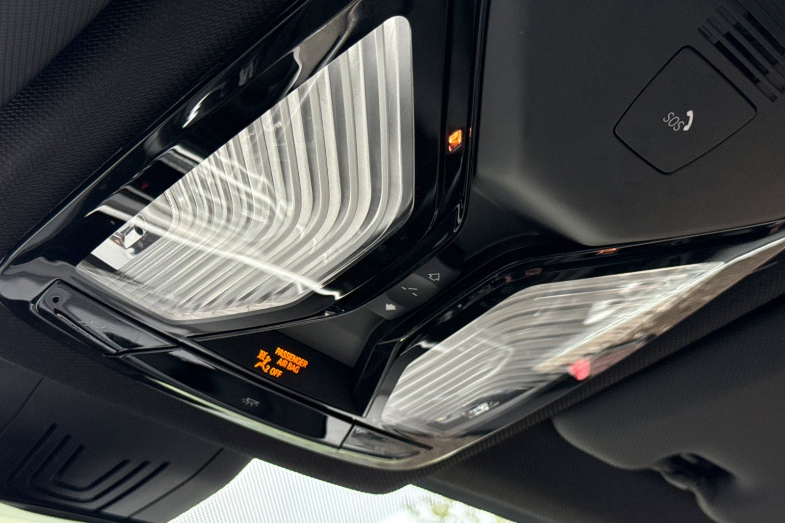 Used 2021 BMW X5 xDrive40i w/ Convenience Package image 22