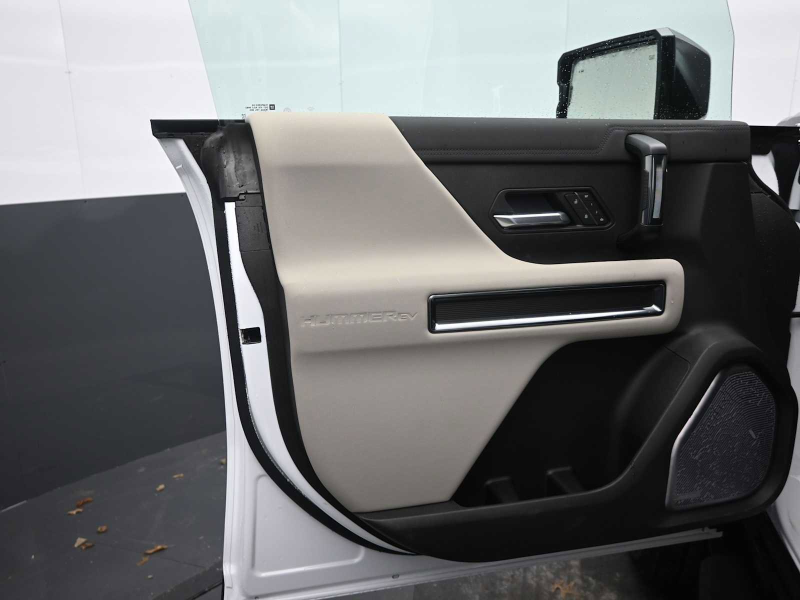 New 2026 GMC Hummer EV 4x4 Crew Cab image 10