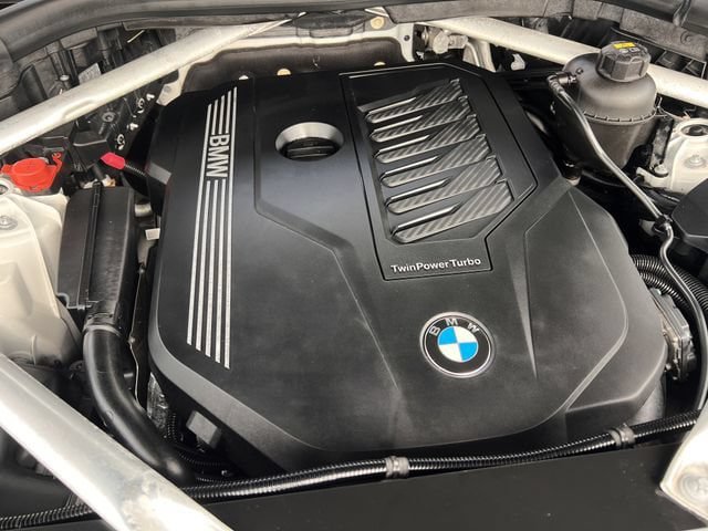 Used 2020 BMW X5 xDrive40i w/ Premium Package AWD/4WD image 33