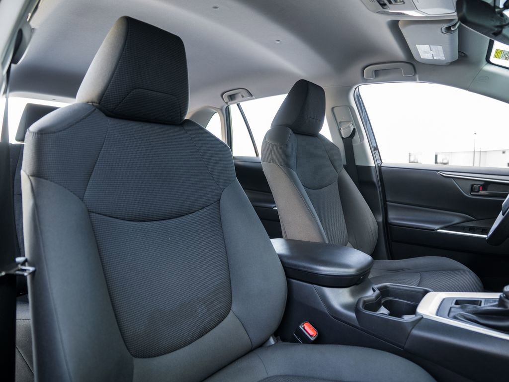 Used 2020 Toyota RAV4 LE w/ All Weather Liner Package image 12