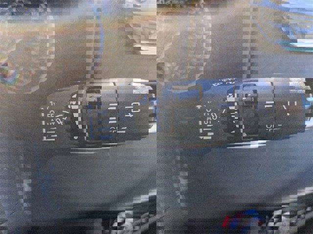 Used 2022 Mitsubishi Outlander SE image 25