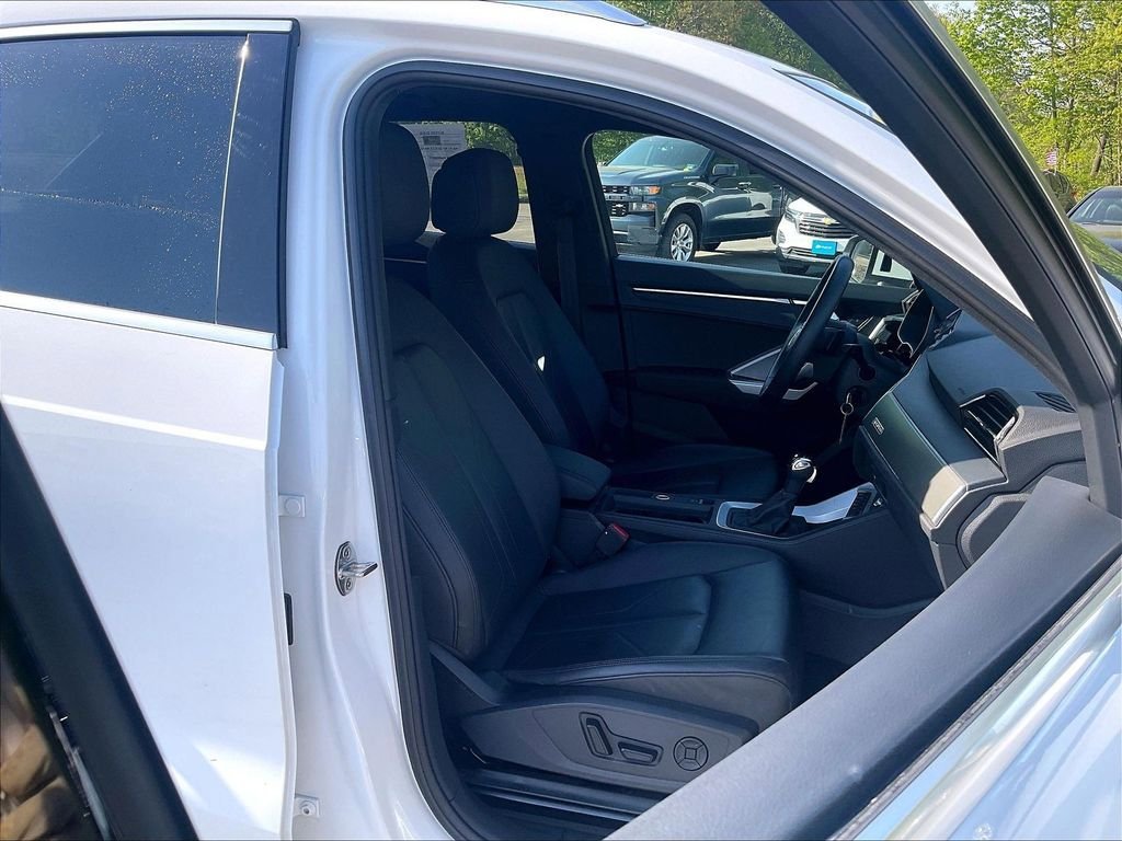 Used 2025 Audi Q3 2.0T Premium AWD/4WD image 8