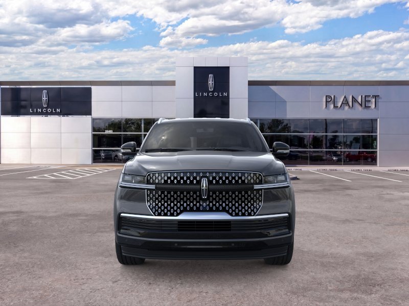 New 2026 Lincoln Navigator Premiere AWD/4WD image 6