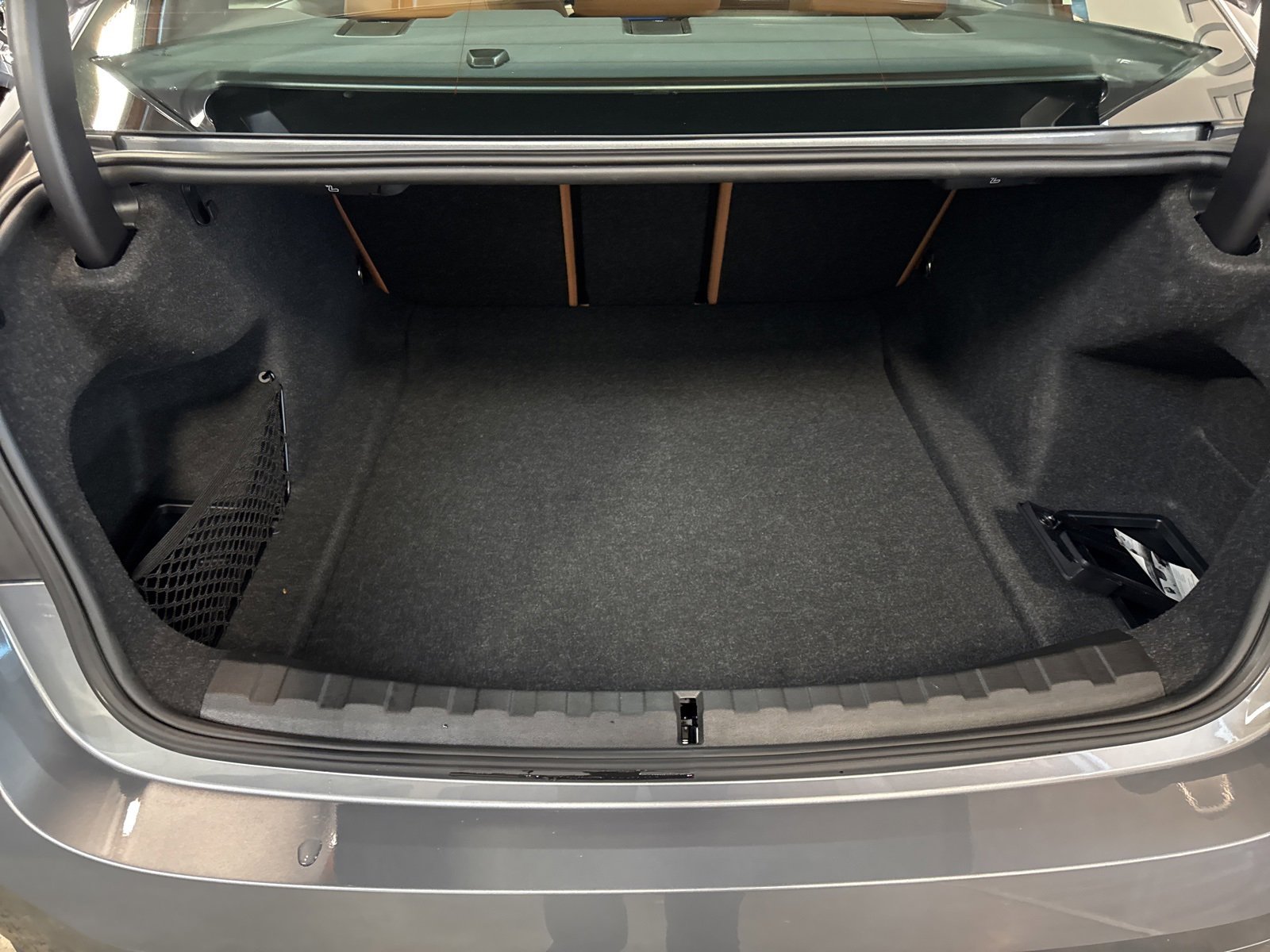 Used 2025 BMW 330i xDrive Sedan image 27