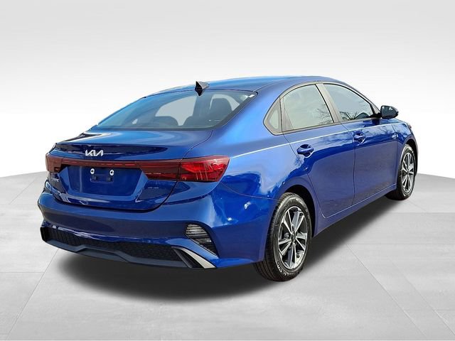 Used 2024 Kia Forte LXS image 7