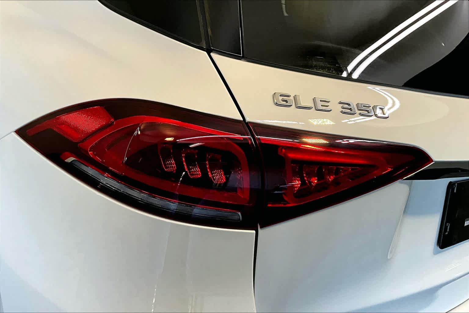 Certified 2021 Mercedes-Benz GLE 350 4MATIC image 27