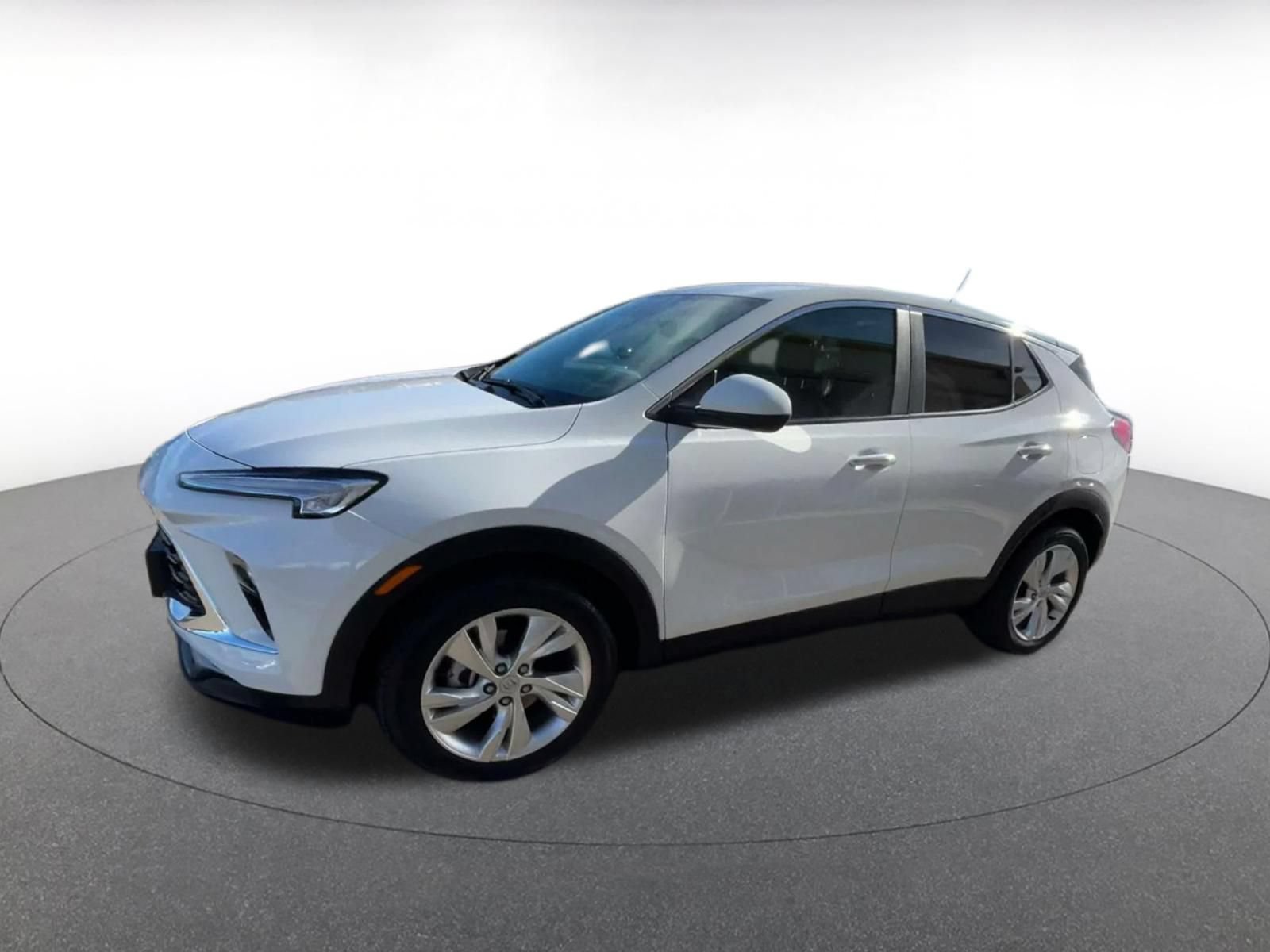 Used 2025 Buick Encore GX Preferred FWD image 8