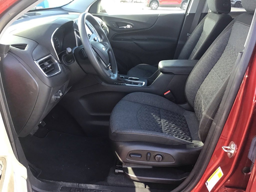 Used 2023 Chevrolet Equinox LT image 5